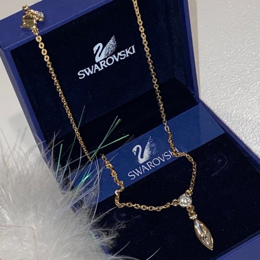 Gold Swarovski‎ Genuine Crystals Necklace - Picture 6 of 9